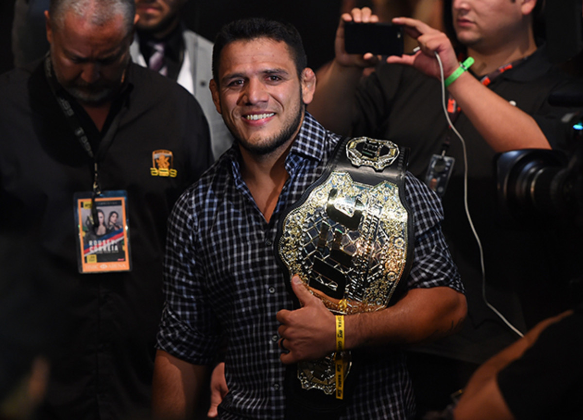 donald-cerrone-rafael-dos-anjos-ufc-on-fox-17-630-3.jpg